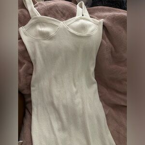 white Sweetheart Bodycon Dress